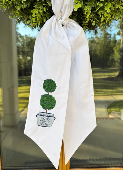 Boxwood Topiary Wreath Sash | White