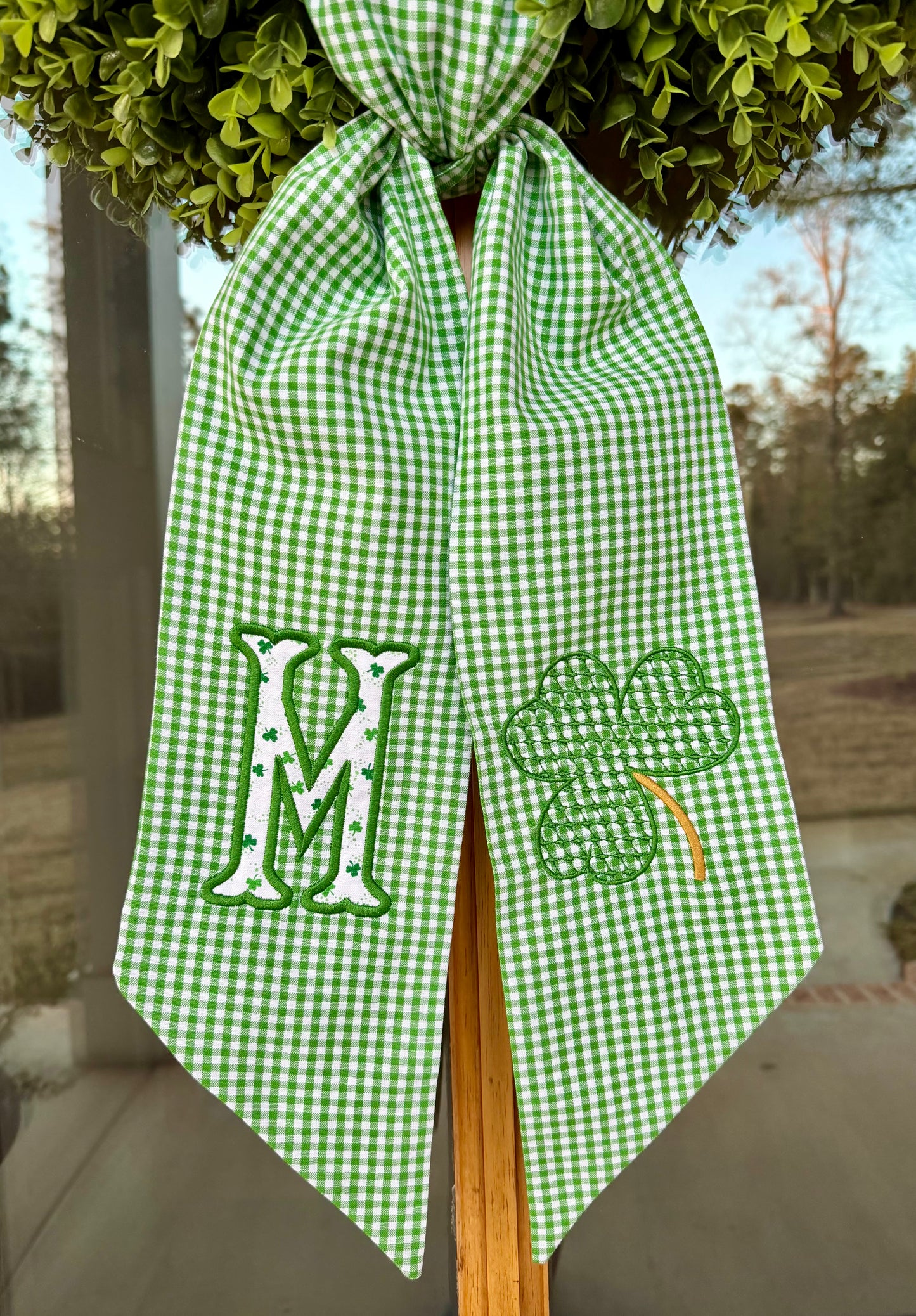 Lucky Clover Applique Wreath Sash| Kelly Green 1/8" Gingham